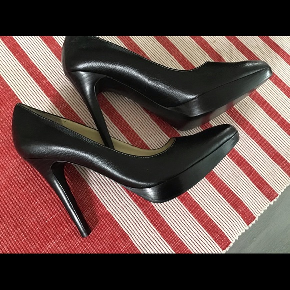 Ralph Lauren Shoes - Ralph Lauren black leather high heel stiletto sz 8